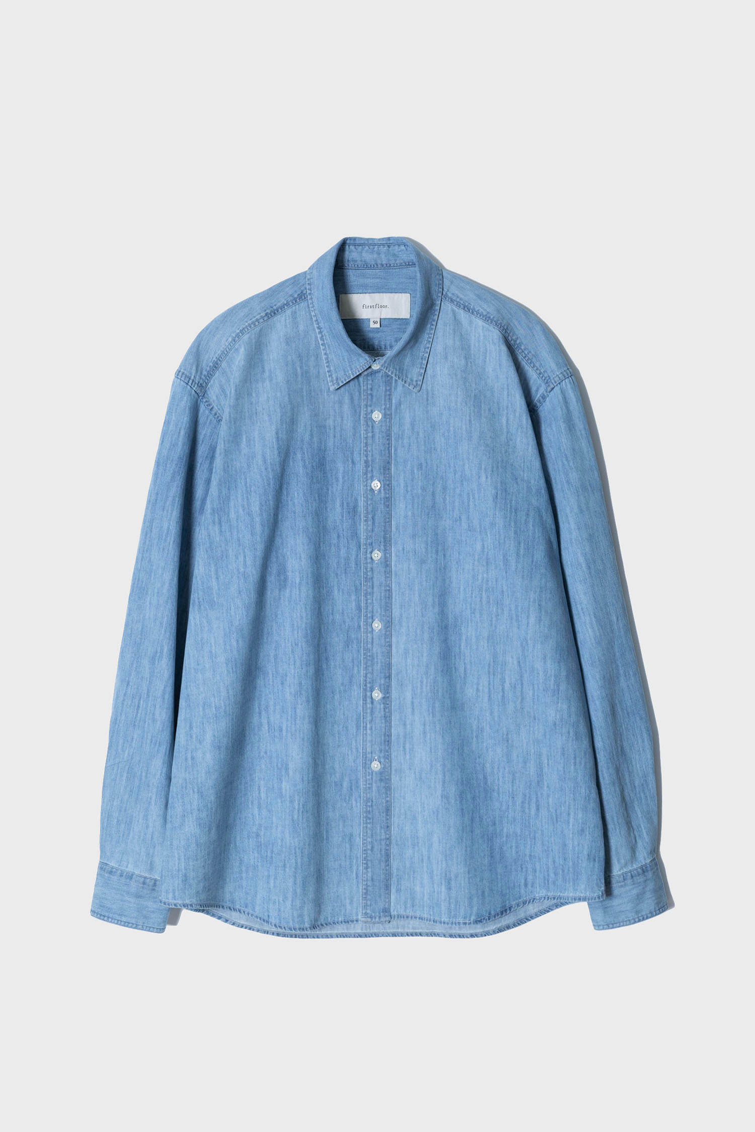 Washed denim shirt (light blue)